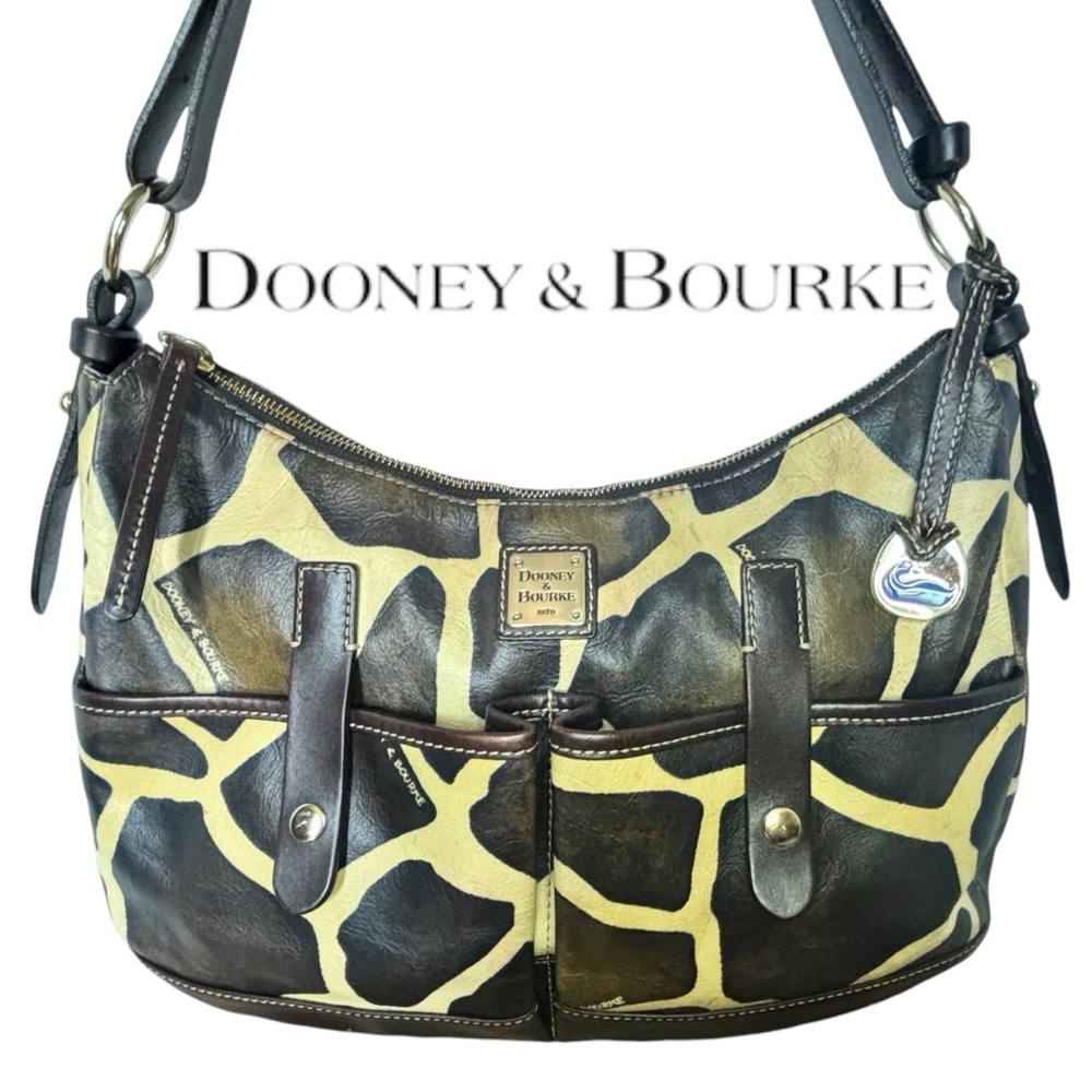 Dooney & Bourke Vintage Limited Ed Safari
Giraffe Blue Duck Leather Shoulder Bag